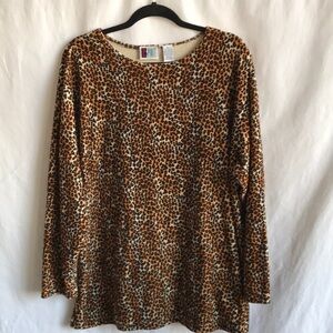 Bold Spirit velour leopard print tunic, size XL